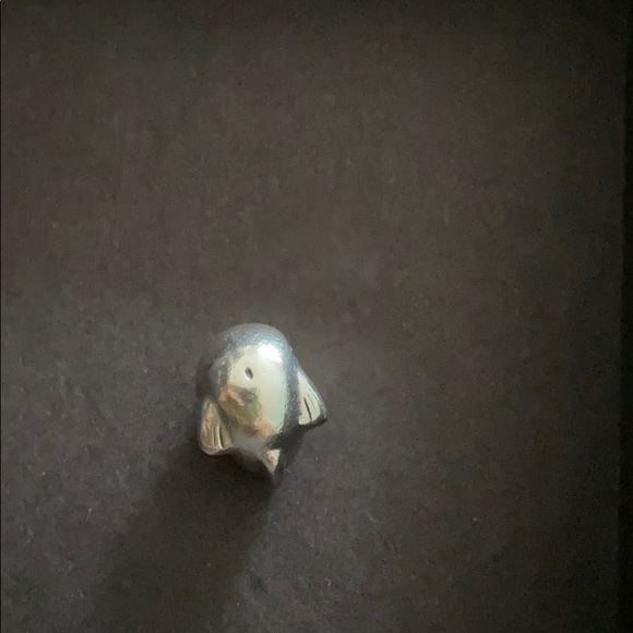 Holidays are coming for that Dolphin lover Pandora silver dolphin charm - Picture 3 of 4